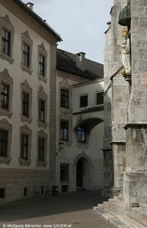 Palais Tannenberg-Enzenberg, Schwaz - Übergang zur Pfarrkirche © Wolfgang Morscher