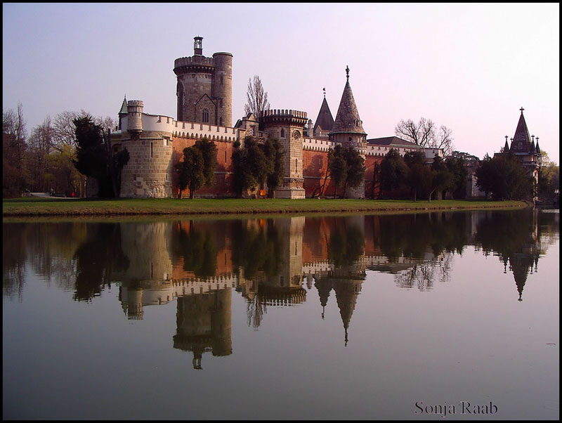 Schlosspark_Laxenburg.jpg