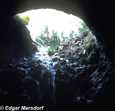 "obere Höhle" der "Blauen Grotte" in Hoch Imst © Edgar Mersdorf