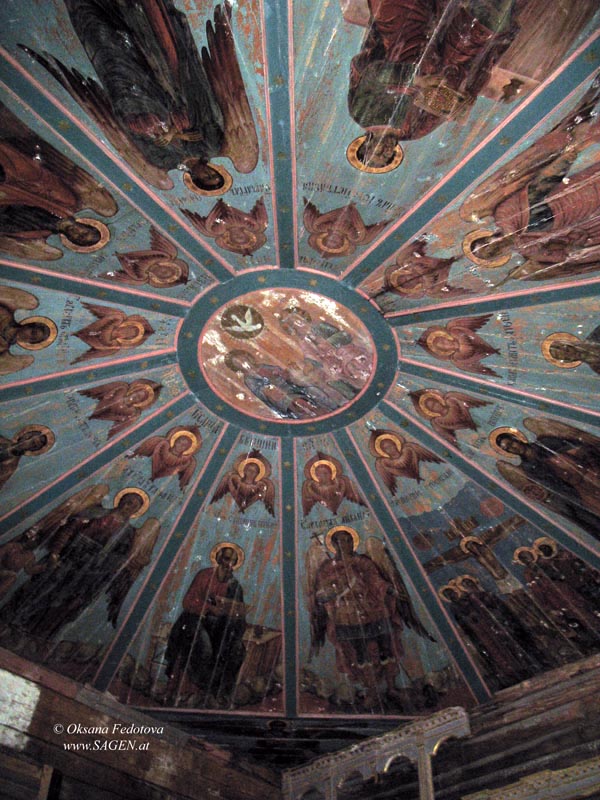 Der „Himmel“ der Johann-Slatoust-Kirche in Saunino © Oksana Fedotova