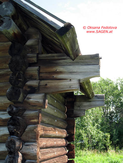 Dachkonstruktion des Getreidespeicher, Kishi © Oksana Fedotova