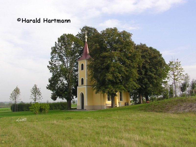 Kirche und Mariabründl, Groß-Sierning © Harald Hartmann