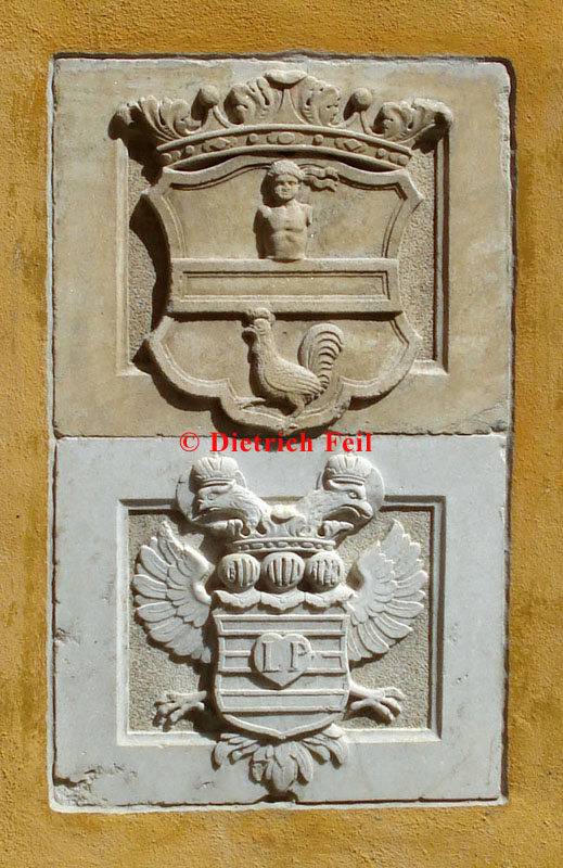 Zwei Grabstein mit Wappen