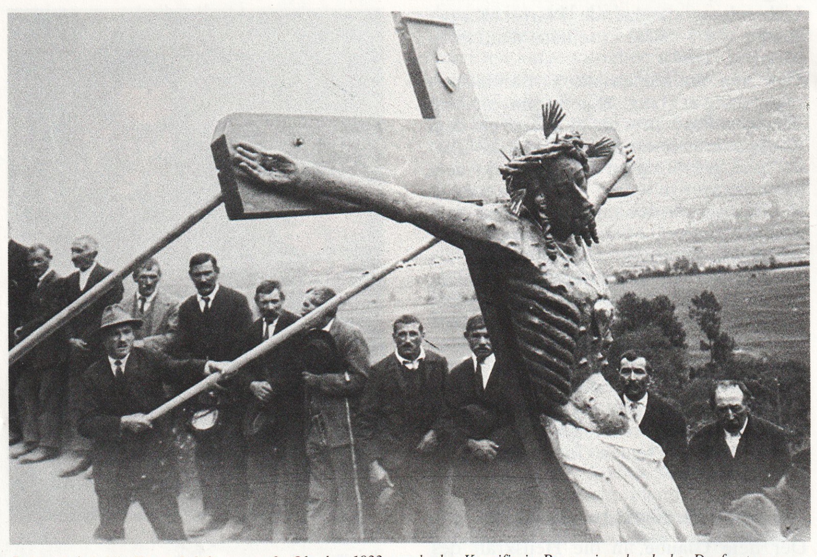 Prozession mit dem Großen Herrgott von Agums beim Heilig-Kreuz-Jubiläum am 3. Oktober 1933