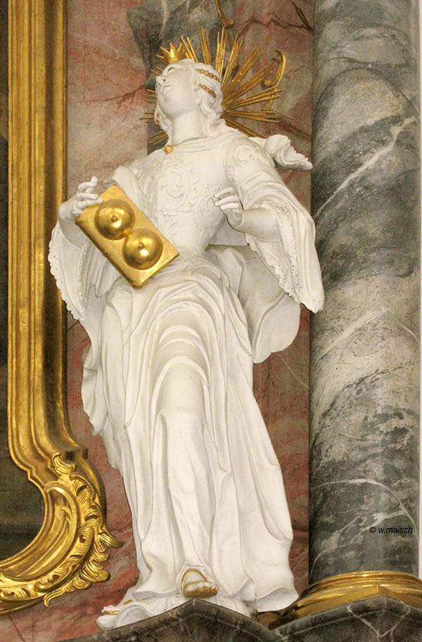 Agatha mit ihrem Attribut, den abgeschnittenen Brüsten, Roggenburg