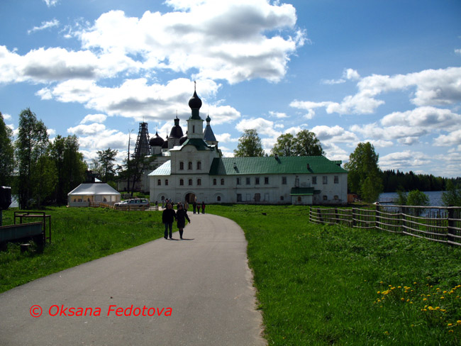 Das Kloster Antonij Sijskij © Oksana Fedotova