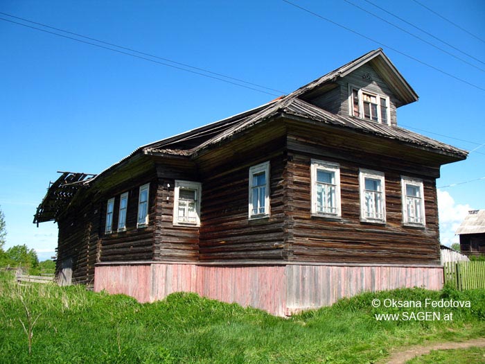 Holzhaus, Wosnesenje, Archangelsk, Russland © Oksana Fedotova, www.sagen.at