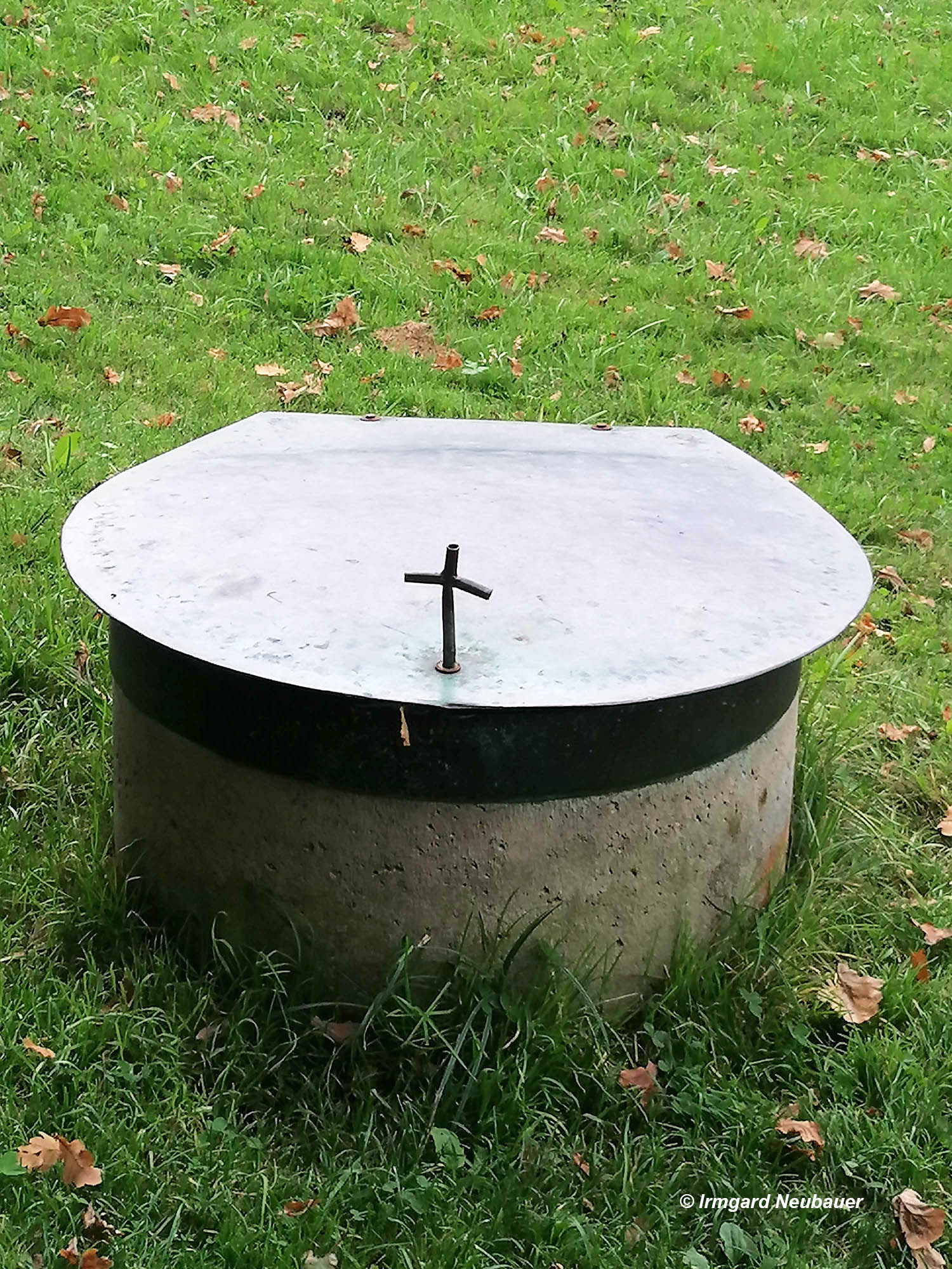 Quelle beim Kroah&auml;usl, Birnbach, Gemeinde Erlbach, Landkreis Alt&ouml;tting, Bayern