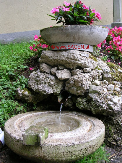 Ohlsdorf Brunnen außen © Berit Mrugalska