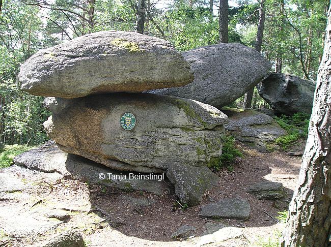 Der Doppelwackelstein bei Heinrichs © Tanja Beinstingl