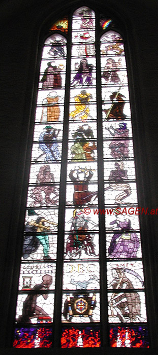 Kirchenfenster von St. Marien, Lübeck  © Wolfgang Morscher