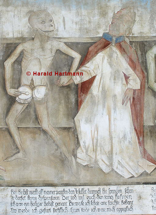 Der Tod holt den Papst zum Reigen, Metnitzer Totentanz &copy; Harald Hartmann