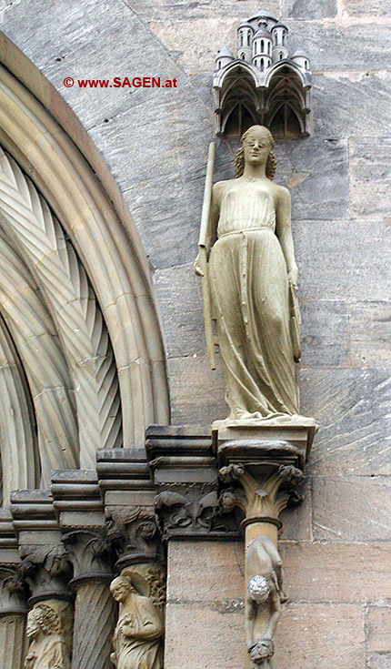 Jungfrau am Fürstentor, Bamberg © www.SAGEN.at