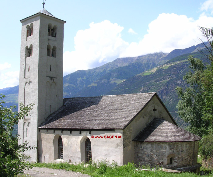 Romanisches Kirchlein St. Medardus in Tarsch (Latsch)