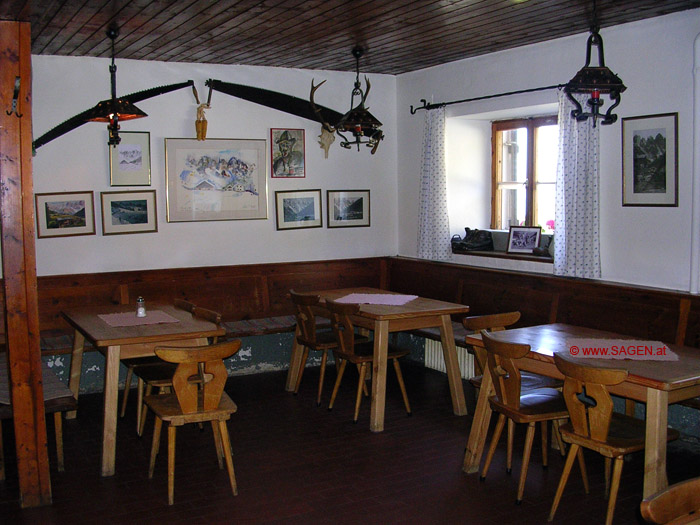 Gaststubn der Kematner Alm