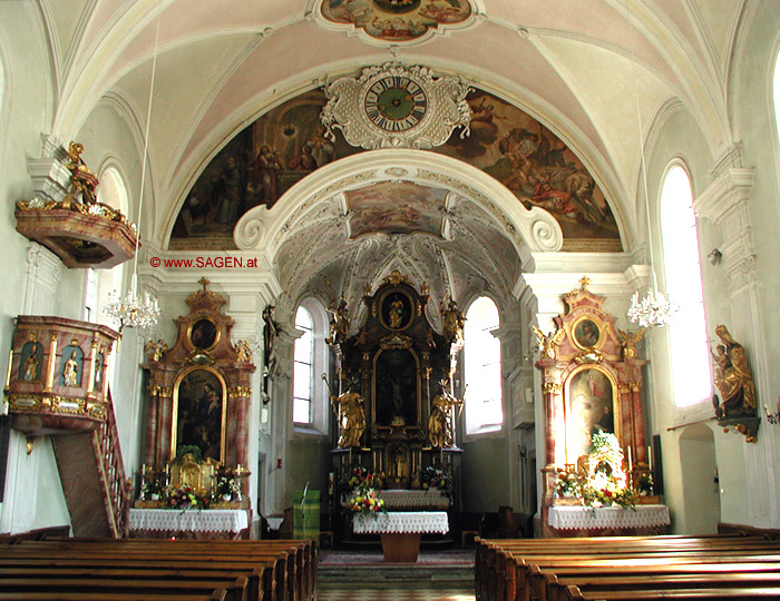 Innenansicht Pfarrkirche Hl. Bartholomäus