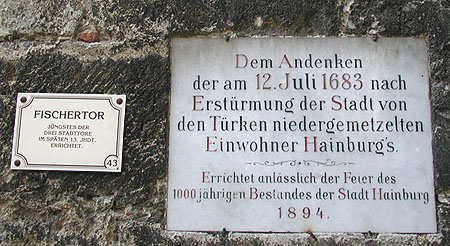 Fischertor, Hainburg, Gedenktafel